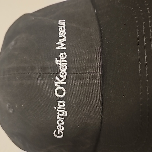 Georgia O'Keefe Museum embroidered logo baseball cap unisex adjustable - Picture 2 of 5